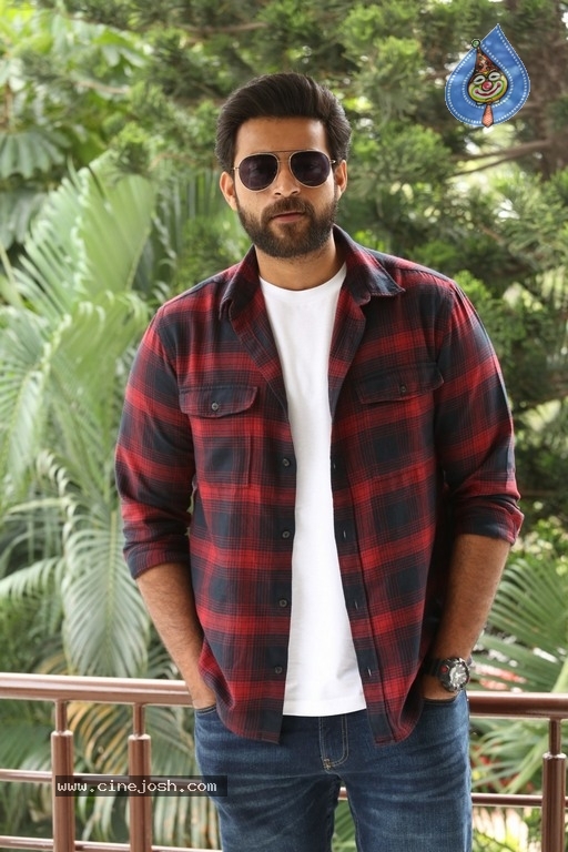 Varun Tej Interview Photos - 15 / 19 photos