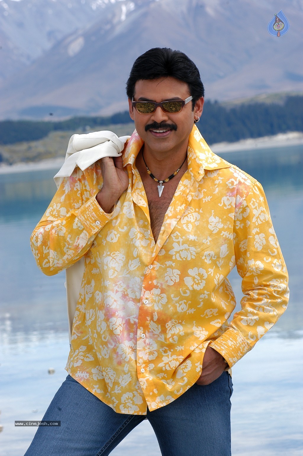 Venkatesh Completes Silver Jubilee Photos - 18 / 139 photos