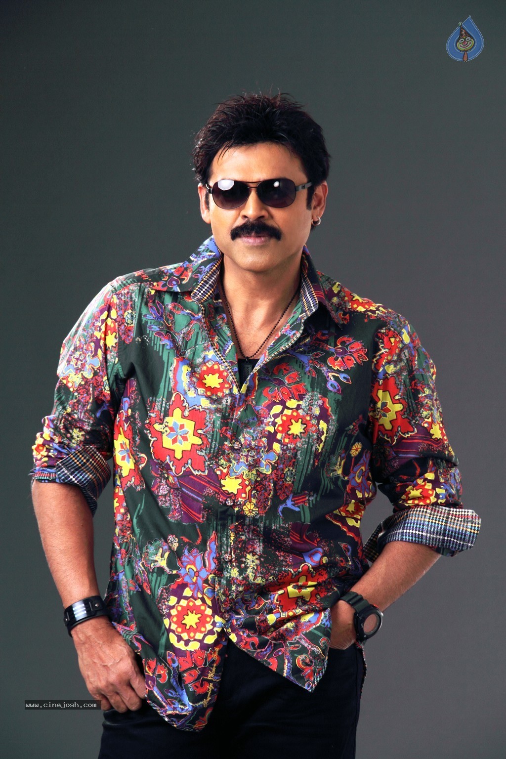 Venkatesh Completes Silver Jubilee Photos - 19 / 139 photos