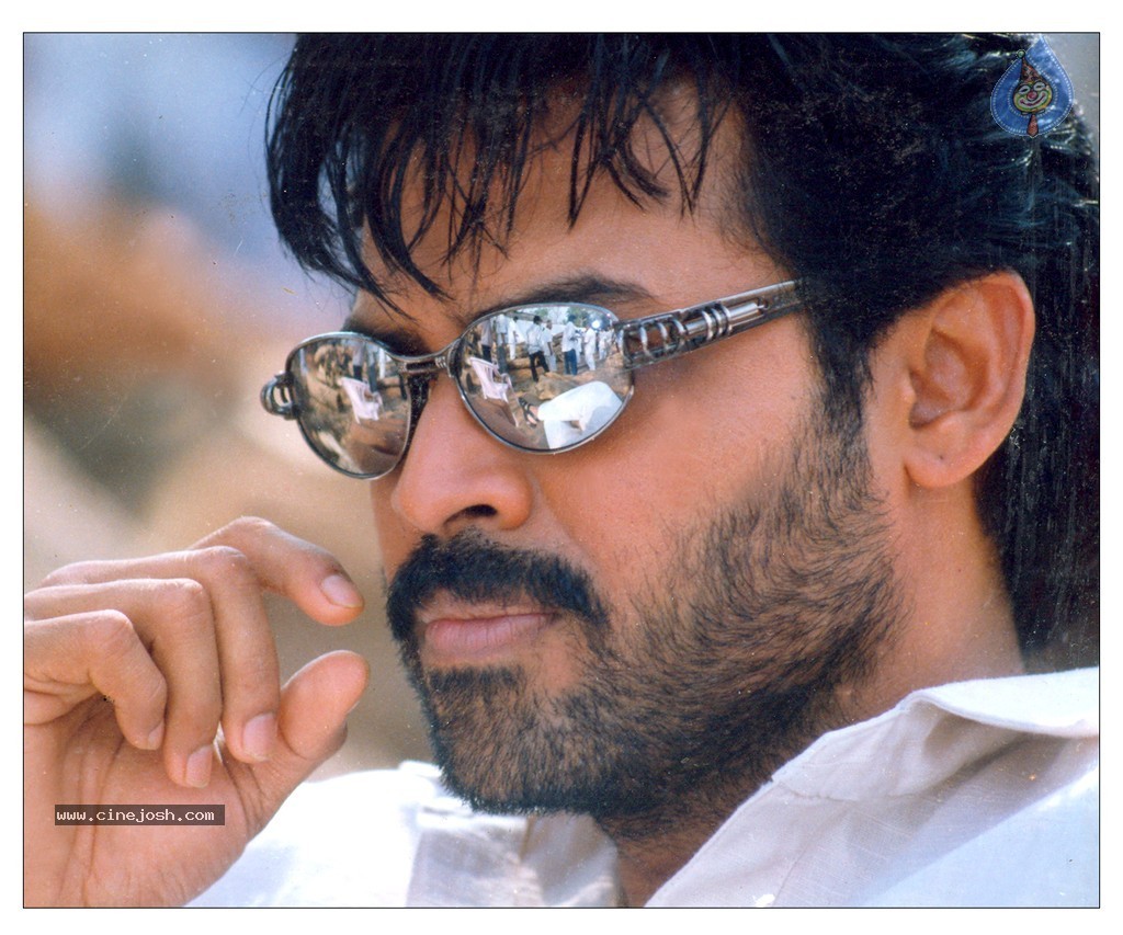Venkatesh Completes Silver Jubilee Photos - 35 / 139 photos