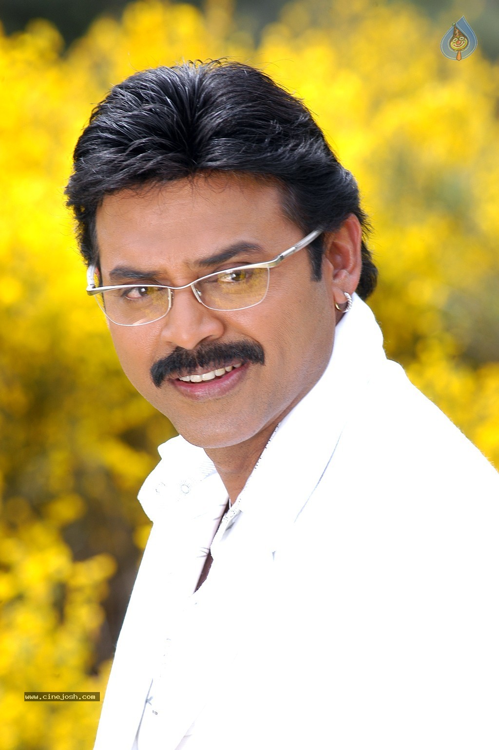 Venkatesh Completes Silver Jubilee Photos - 57 / 139 photos