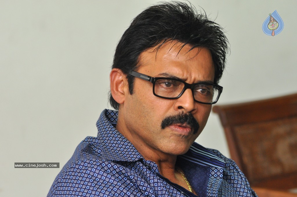 Venkatesh Completes Silver Jubilee Photos - 76 / 139 photos