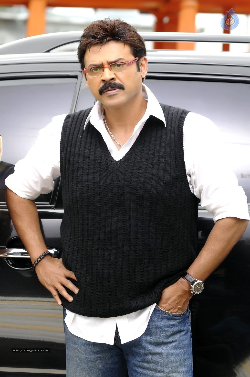 Venkatesh Completes Silver Jubilee Photos - 97 / 139 photos