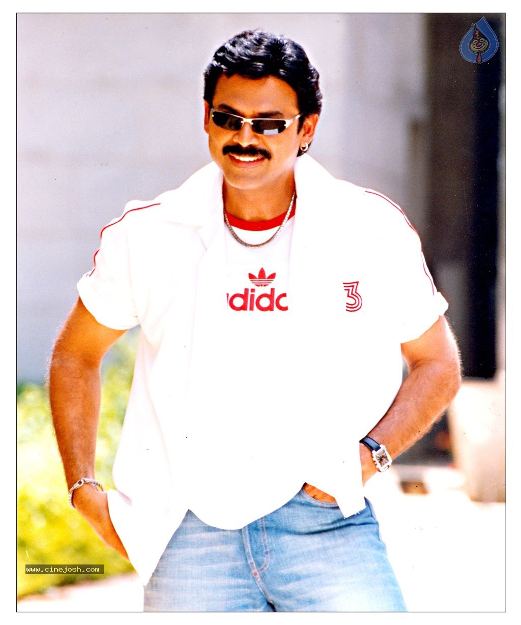 Venkatesh Completes Silver Jubilee Photos - 114 / 139 photos