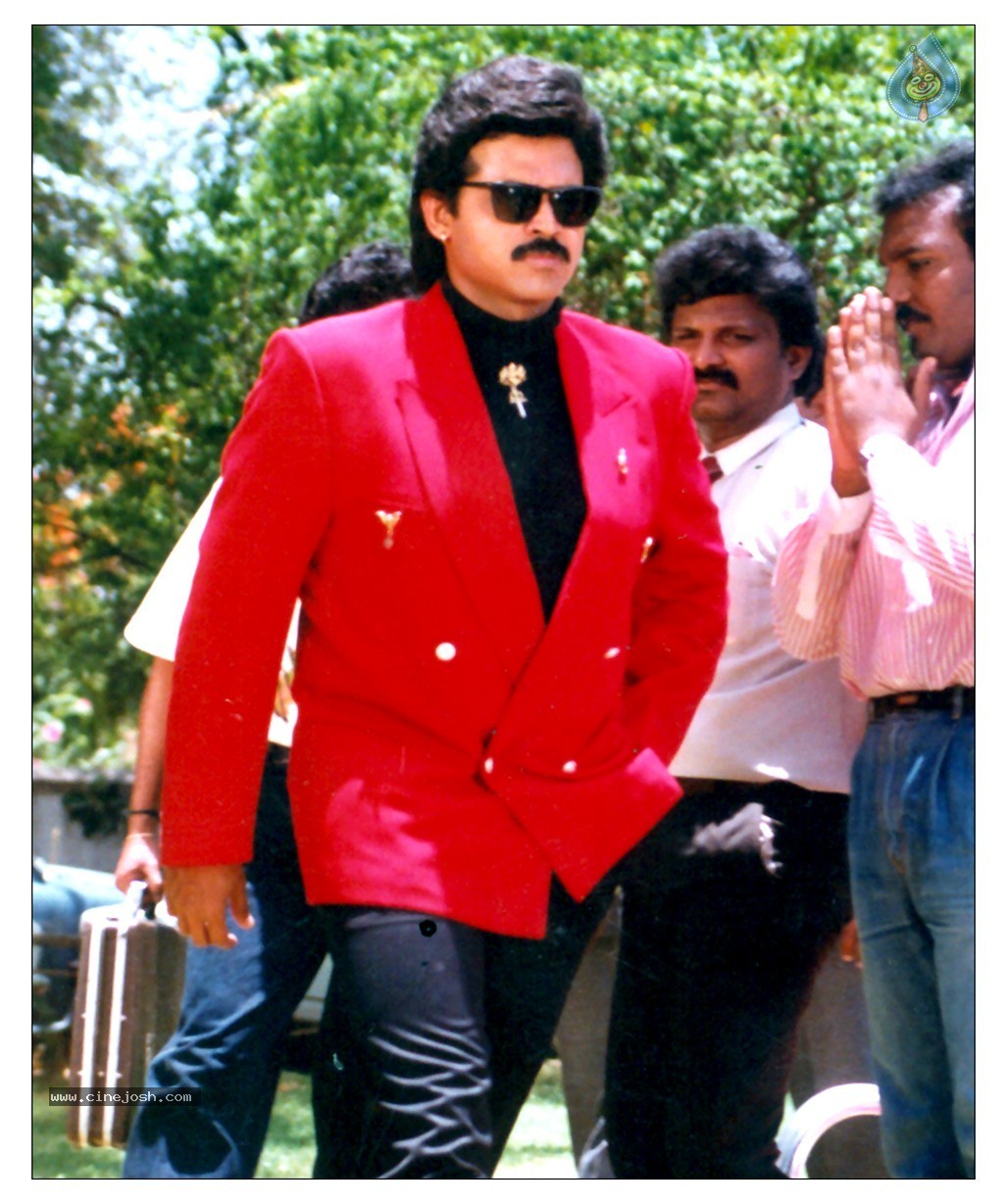 Venkatesh Completes Silver Jubilee Photos - 115 / 139 photos