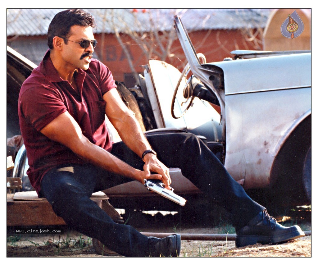 Venkatesh Completes Silver Jubilee Photos - 127 / 139 photos