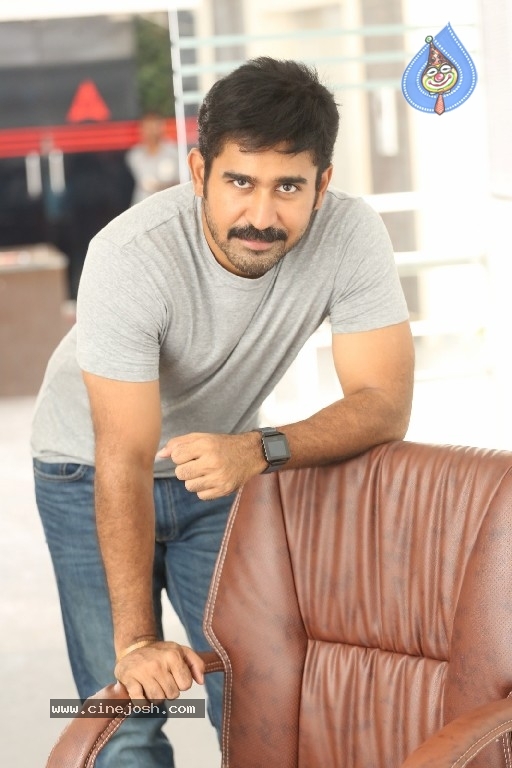 Vijay Antony Photos - 18 / 21 photos