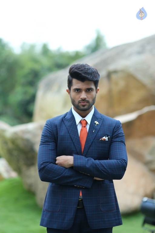 Vijay Devarakonda New Photos - 8 / 10 photos