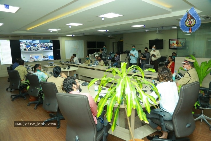 Vijay Deverakonda Interacts Field Level Officers - 24 / 55 photos