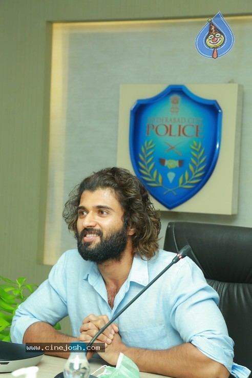 Vijay Deverakonda Interacts Field Level Officers - 32 / 55 photos