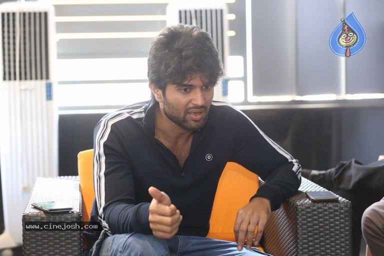 Vijay Deverakonda Interview Photos - 7 / 33 photos