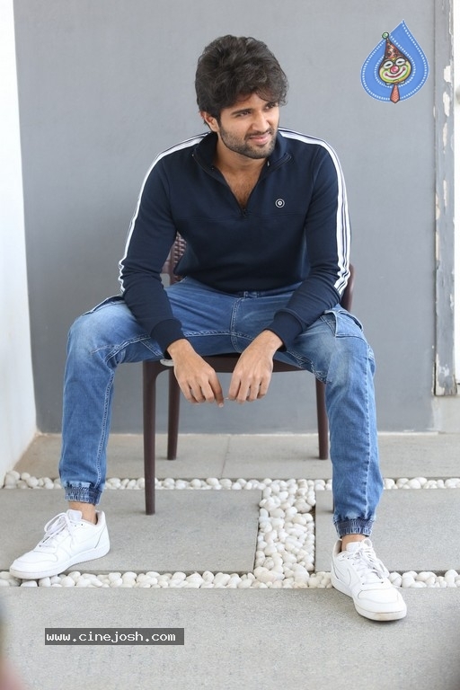 Vijay Deverakonda Interview Photos - 9 / 33 photos