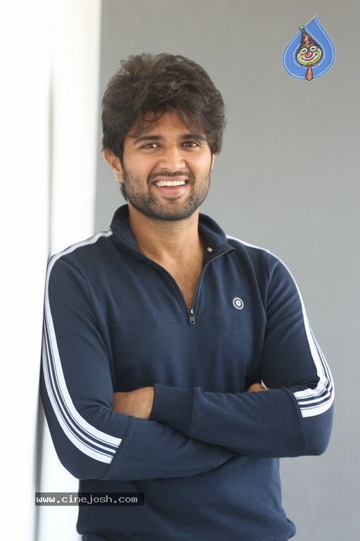 Vijay Deverakonda Interview Photos - 22 / 33 photos