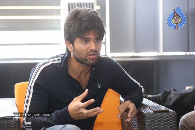 Vijay Deverakonda Interview Photos - 24 / 33 photos