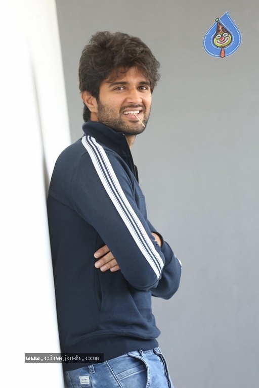 Vijay Deverakonda Interview Photos - 26 / 33 photos