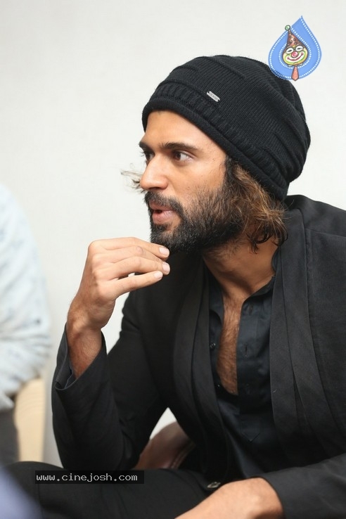 Vijay Deverakonda Stills - 11 / 21 photos