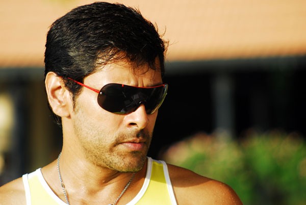 Vikram Photos - 8 / 15 photos