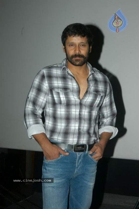 Vikram Photos - 22 / 40 photos