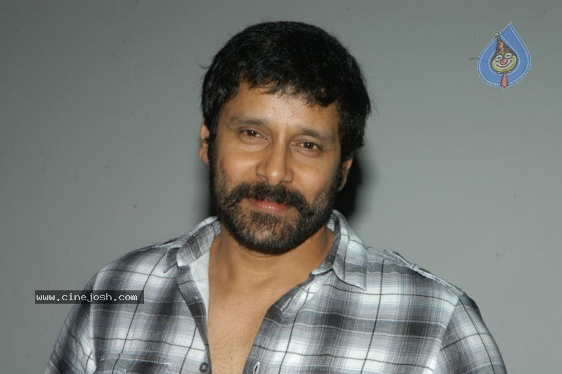 Vikram Photos - 30 / 40 photos