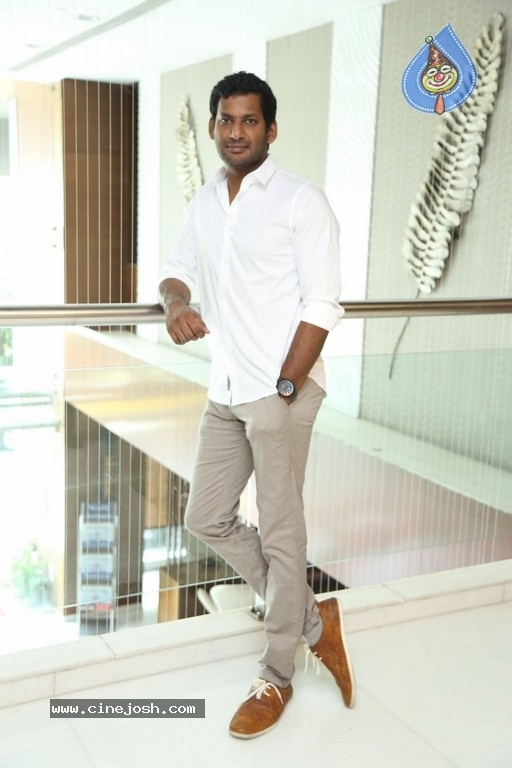 Vishal Interview Images - 7 / 14 photos