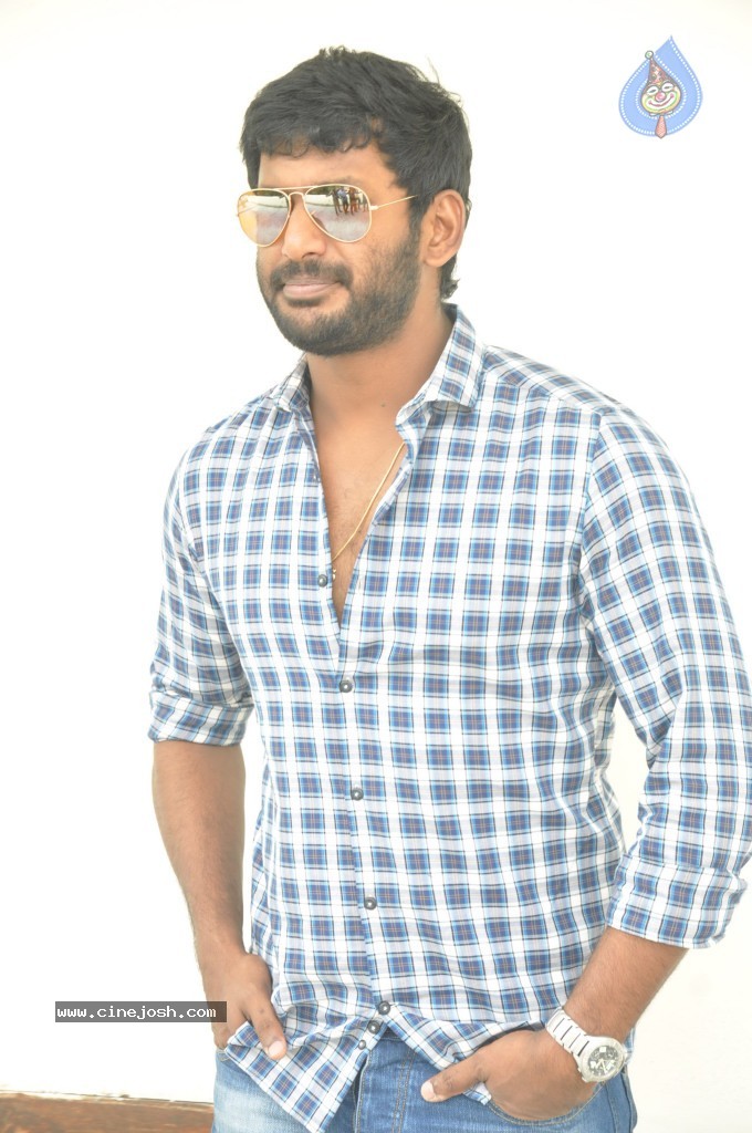 Vishal New Stills - 19 / 36 photos