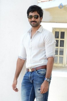 Aadhi Pinisetty New Photos - 16 of 21