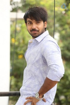 Hero Maanas Photos - 16 of 21