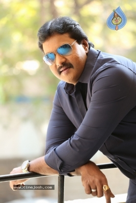 Hero Sunil Latest Interview Photos - 4 of 12