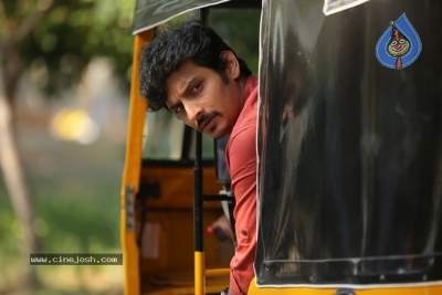 Jiiva Stills - 30 of 38