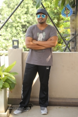 Manchu Manoj Okkadu Migiladu Interview Photos - 8 of 21