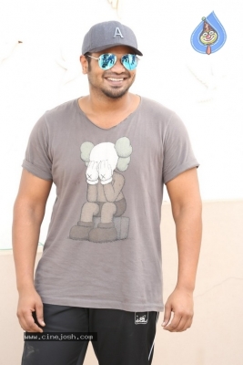 Manchu Manoj Okkadu Migiladu Interview Photos - 9 of 21