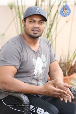 Manchu Manoj Okkadu Migiladu Interview Photos - 17 of 21