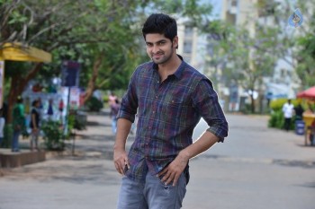 Naga Shaurya in Abbayitho Ammayi - 13 of 14