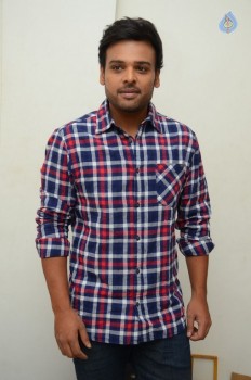 Nawin Vijaykrishna Interview Photos - 1 of 18