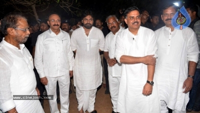 Pawan Kalyan Celebrates Sankranthi In Tenali - 24 of 39