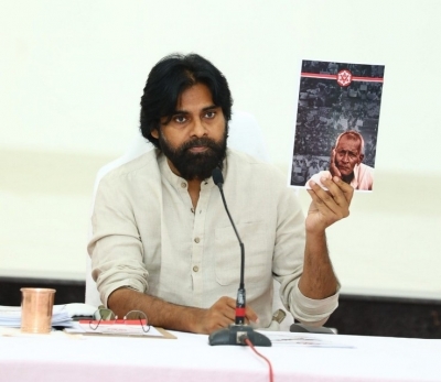 Pawan Kalyan in Janasena Meeting - 36 of 31