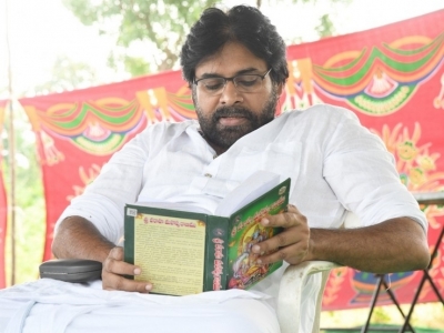 Pawan Kalyan Latest Stills - 32 of 33