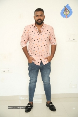 Tharun Bhascker Photos - 8 of 21