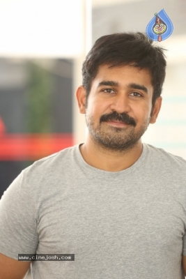 Vijay Antony Photos - 19 of 21