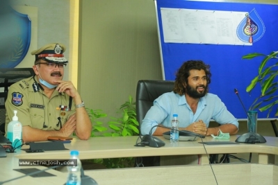 Vijay Deverakonda Interacts Field Level Officers - 23 of 55