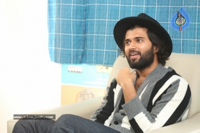 Vijay Deverakonda Interview Pics - 15 of 32