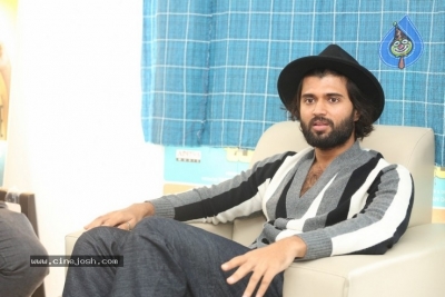 Vijay Deverakonda Interview Pics - 31 of 32