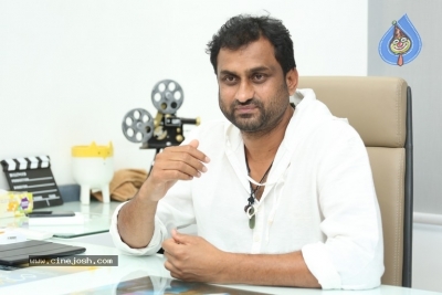 Yatra Movie Director Mahi V Raghav Interview Photos - 2 of 9