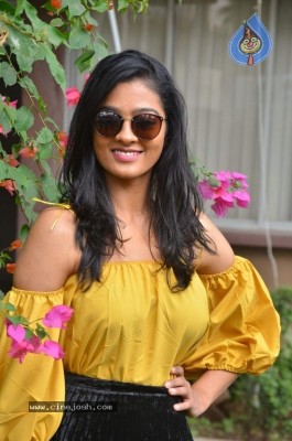 Actress Gayathri Latest Stills