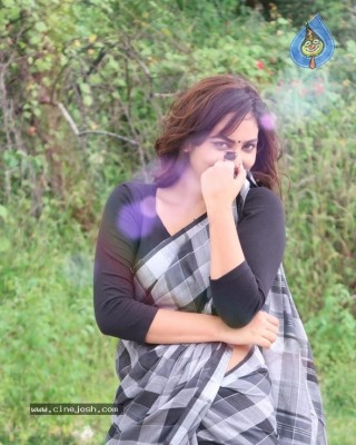 Actress Nandita Swetha Photos