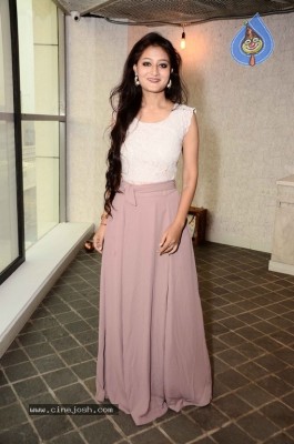 Actress Nilofar Photos