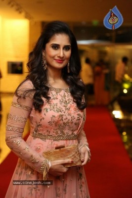 Actress Shamili Photos