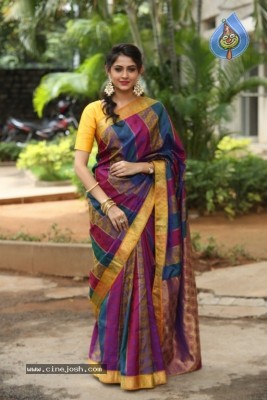 Actress Shivangi Pics