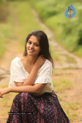 Actress Swathishta Stills