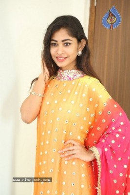 Adhya Thakur Pics
